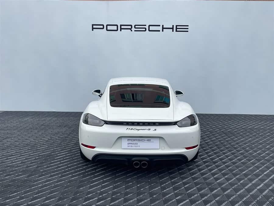 Discover undefined undefined Exterior Interior Images.Find all aspects and details of cars.