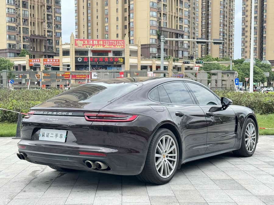 Discover undefined undefined Exterior Interior Images.Find all aspects and details of cars.