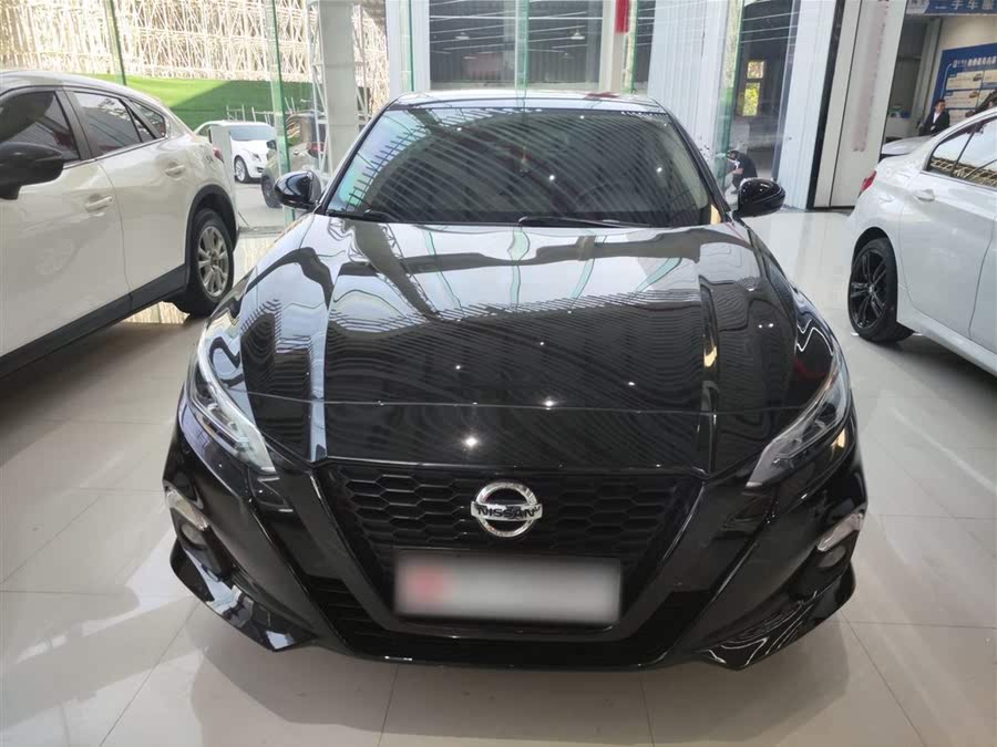 Discover undefined undefined Exterior Interior Images.Find all aspects and details of cars.