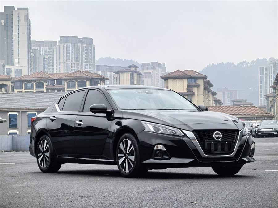 Discover undefined undefined Exterior Interior Images.Find all aspects and details of cars.
