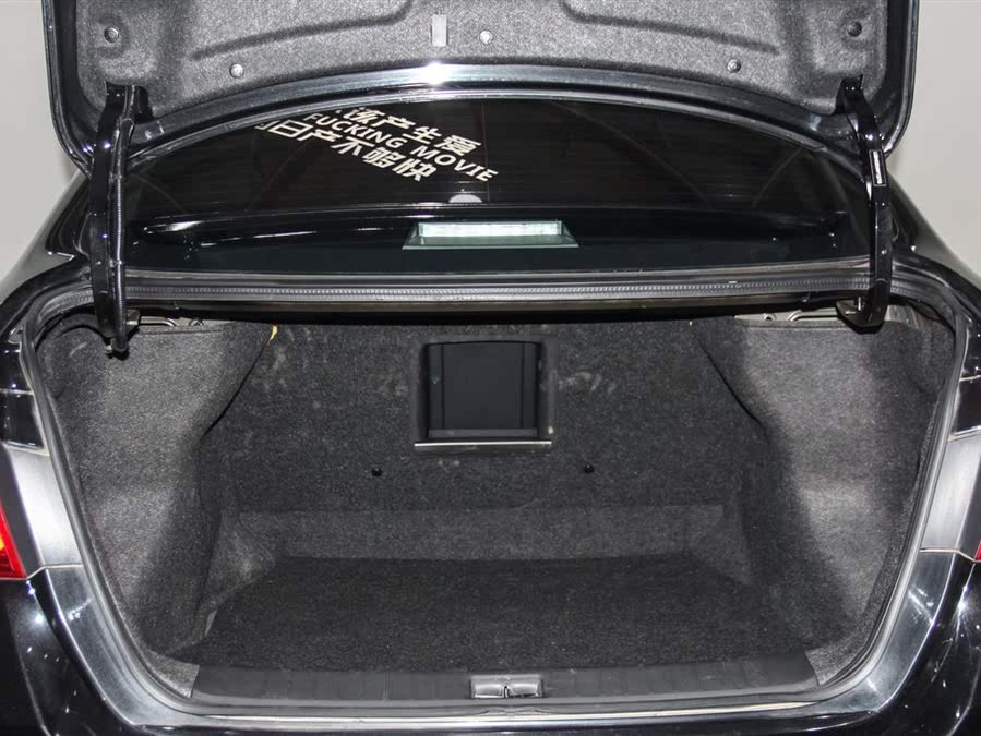 Discover undefined undefined Exterior Interior Images.Find all aspects and details of cars.