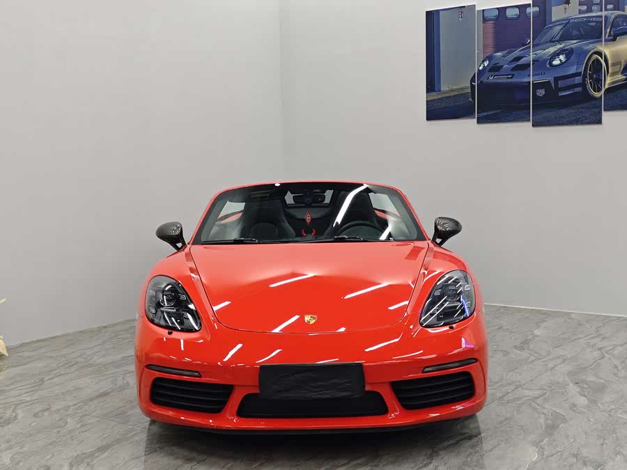 Discover undefined undefined Exterior Interior Images.Find all aspects and details of cars.