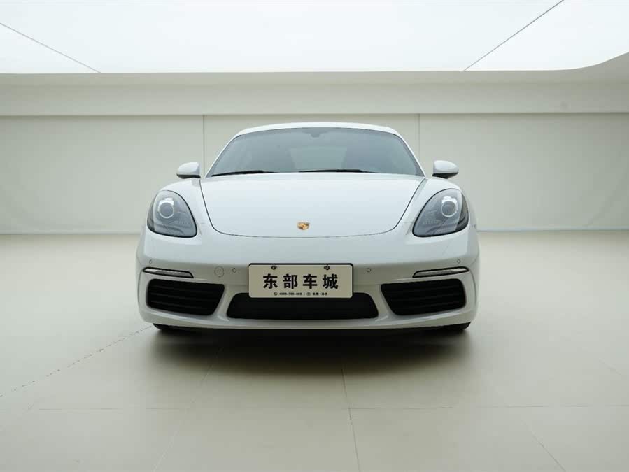 Discover undefined undefined Exterior Interior Images.Find all aspects and details of cars.