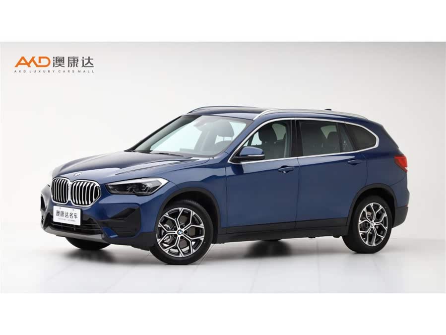 Discover undefined undefined Exterior Interior Images.Find all aspects and details of cars.