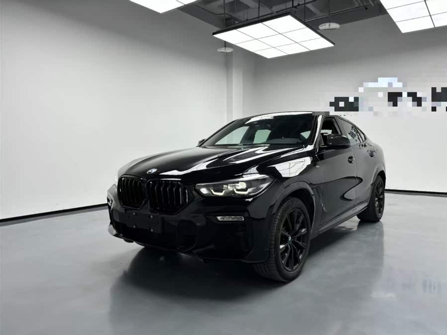 Discover undefined undefined Exterior Interior Images.Find all aspects and details of cars.