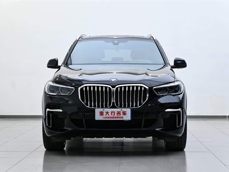 Discover undefined undefined Exterior Interior Images.Find all aspects and details of cars.