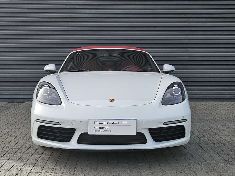 Discover undefined undefined Exterior Interior Images.Find all aspects and details of cars.