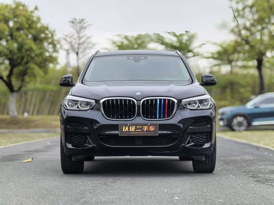 Discover undefined undefined Exterior Interior Images.Find all aspects and details of cars.