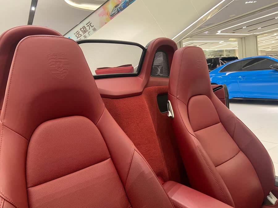 Discover undefined undefined Exterior Interior Images.Find all aspects and details of cars.