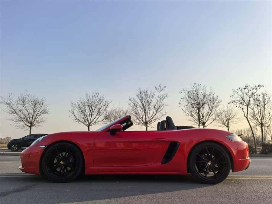 Discover undefined undefined Exterior Interior Images.Find all aspects and details of cars.