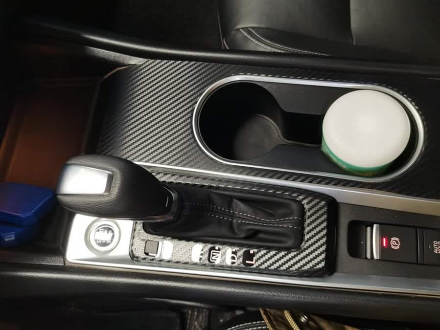 Discover undefined undefined Exterior Interior Images.Find all aspects and details of cars.