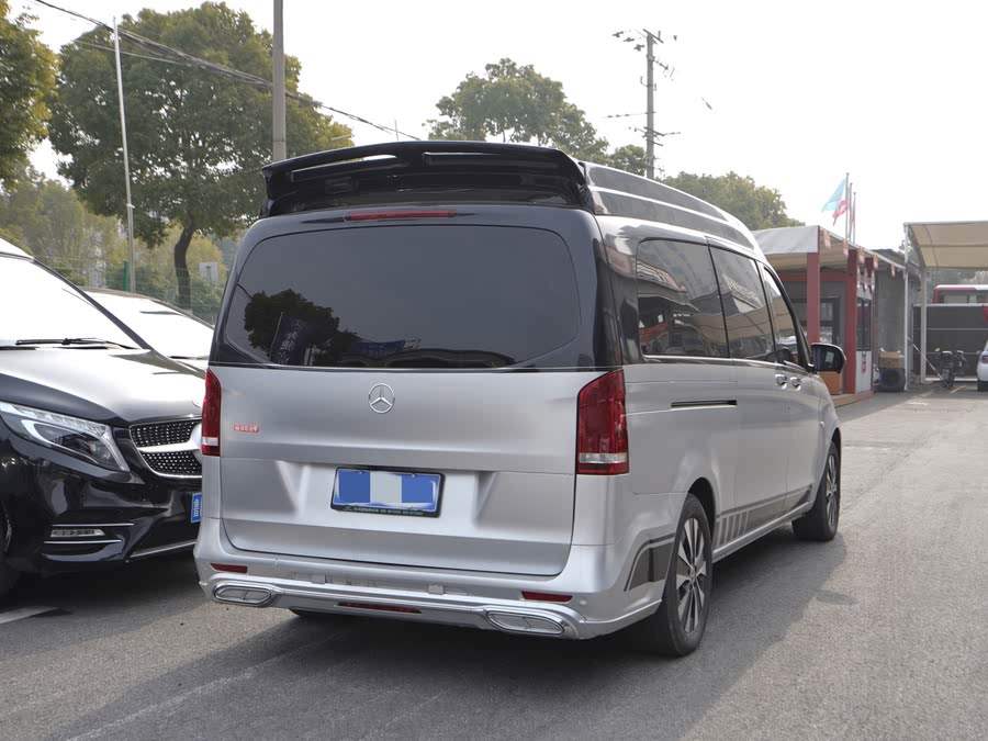 Discover undefined undefined Exterior Interior Images.Find all aspects and details of cars.