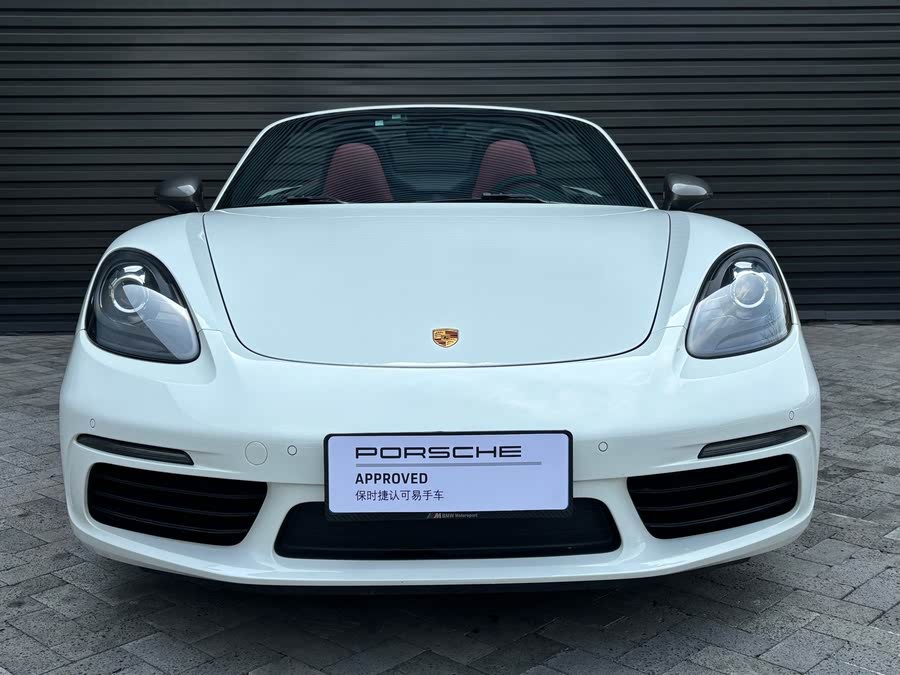 Discover undefined undefined Exterior Interior Images.Find all aspects and details of cars.