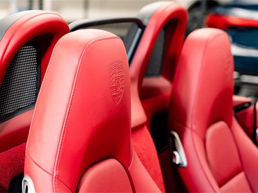 Discover undefined undefined Exterior Interior Images.Find all aspects and details of cars.