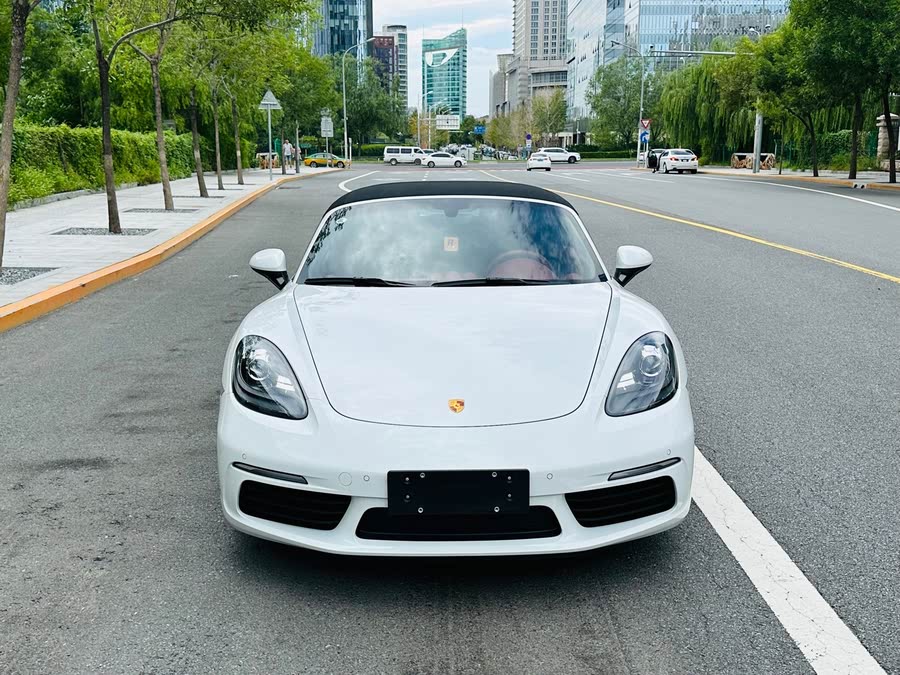 Discover undefined undefined Exterior Interior Images.Find all aspects and details of cars.