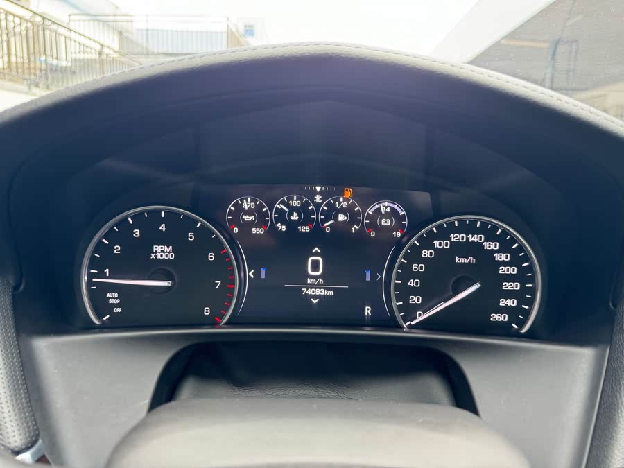 Discover undefined undefined Exterior Interior Images.Find all aspects and details of cars.