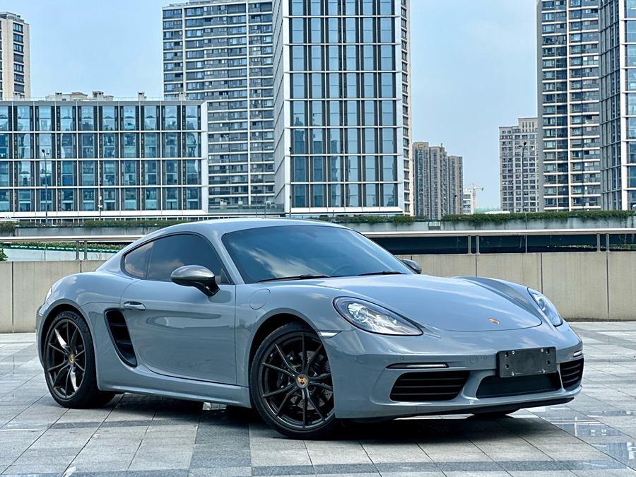 Discover undefined undefined Exterior Interior Images.Find all aspects and details of cars.