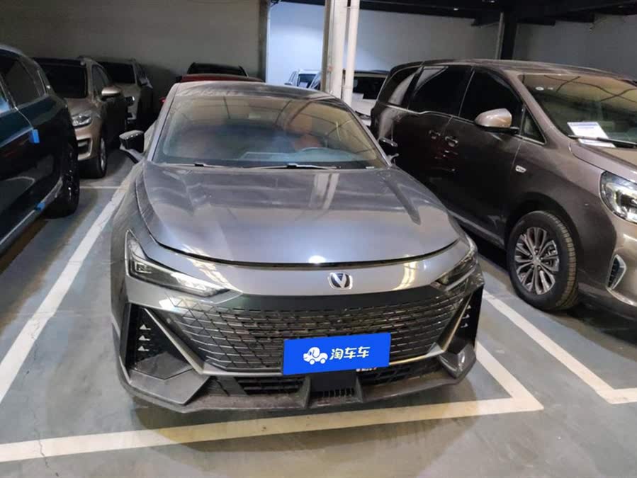 Discover undefined undefined Exterior Interior Images.Find all aspects and details of cars.