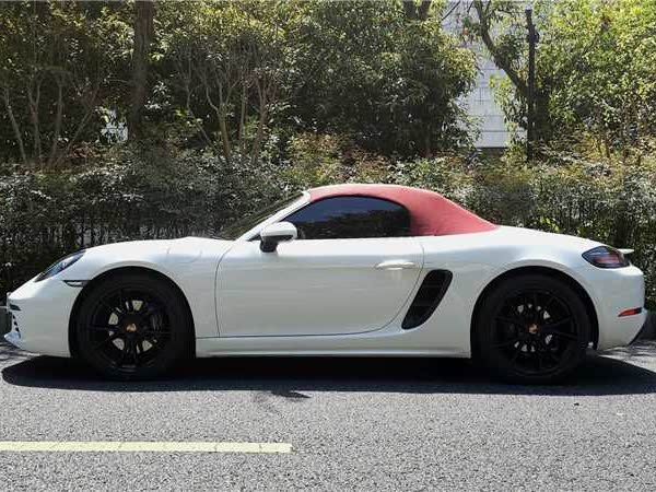 Discover undefined undefined Exterior Interior Images.Find all aspects and details of cars.