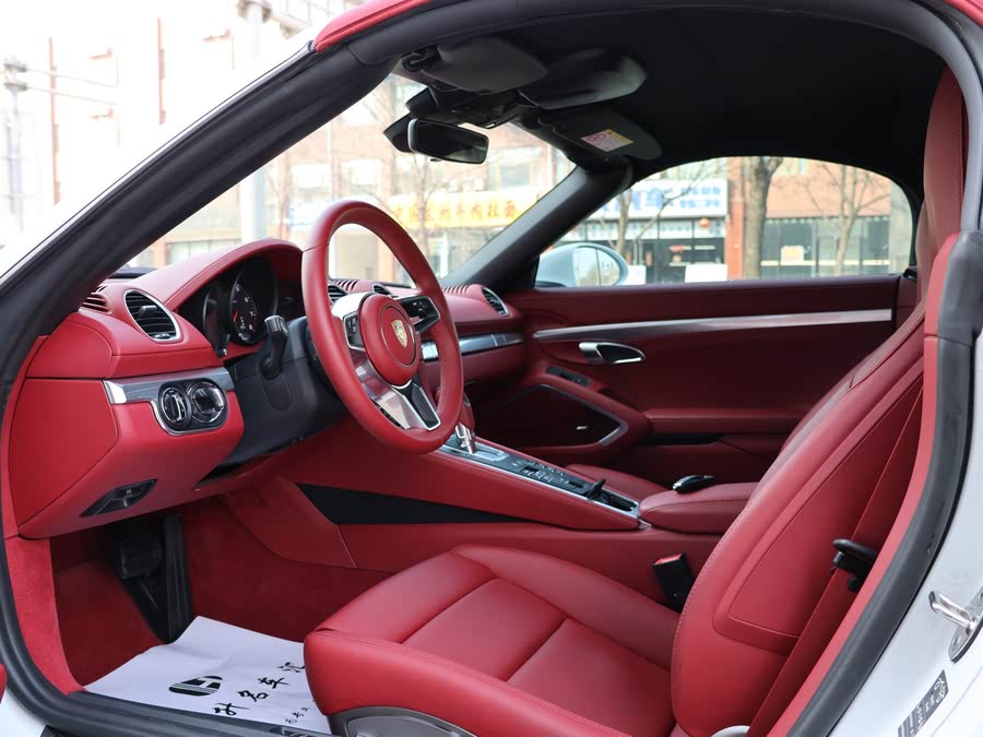 Discover undefined undefined Exterior Interior Images.Find all aspects and details of cars.
