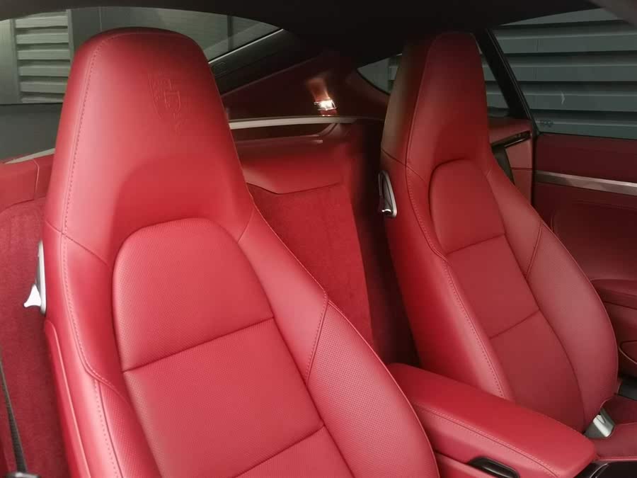 Discover undefined undefined Exterior Interior Images.Find all aspects and details of cars.