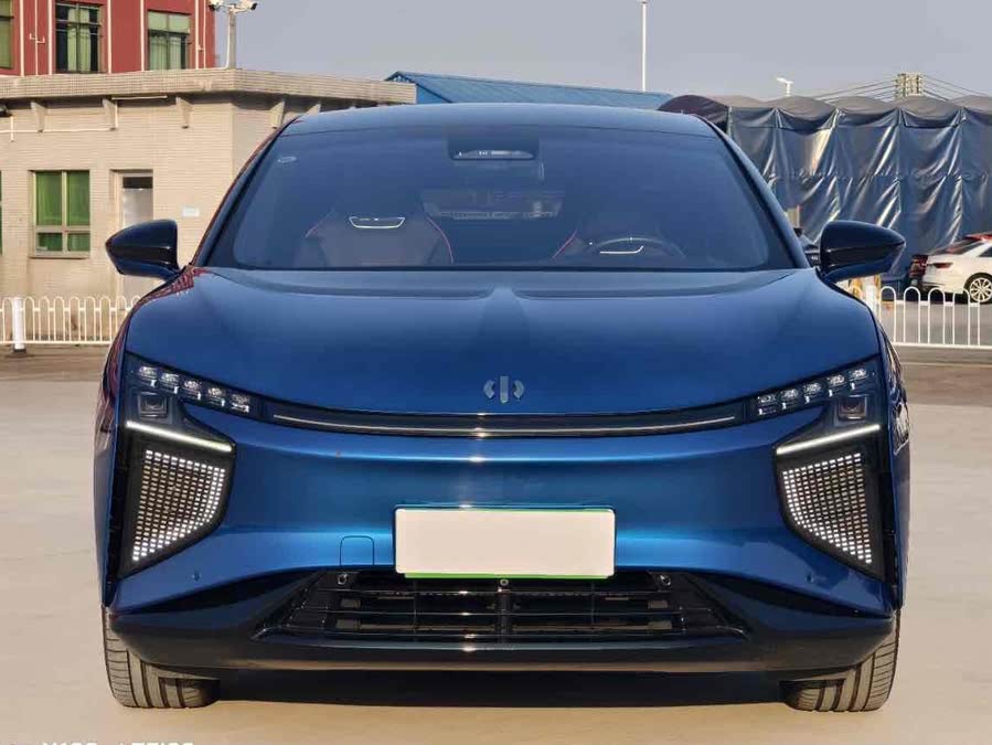 Discover undefined undefined Exterior Interior Images.Find all aspects and details of cars.