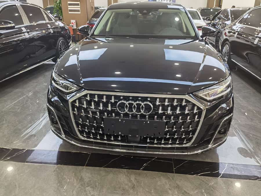 Discover undefined undefined Exterior Interior Images.Find all aspects and details of cars.