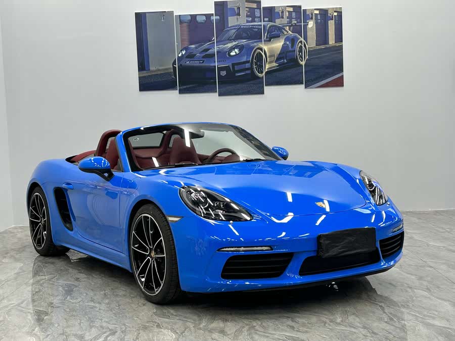 Discover undefined undefined Exterior Interior Images.Find all aspects and details of cars.