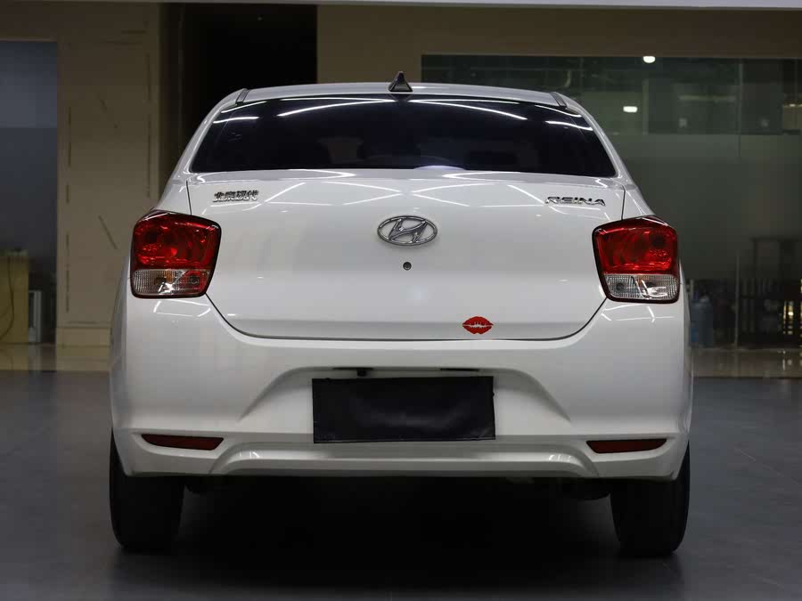 Discover undefined undefined Exterior Interior Images.Find all aspects and details of cars.