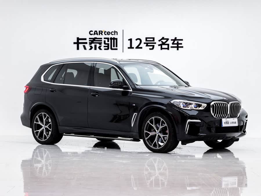 Discover undefined undefined Exterior Interior Images.Find all aspects and details of cars.