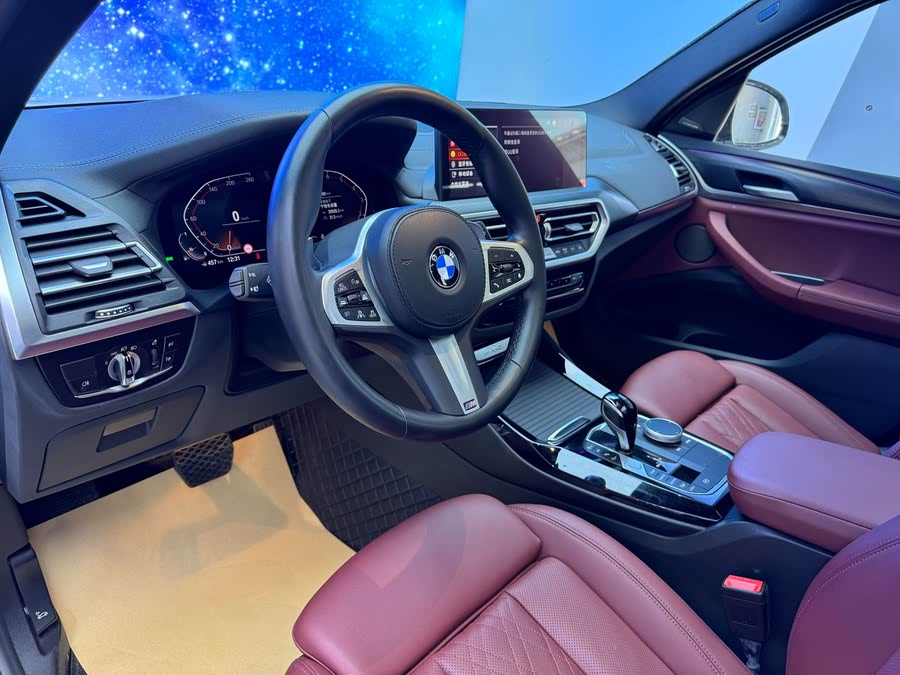 Discover undefined undefined Exterior Interior Images.Find all aspects and details of cars.