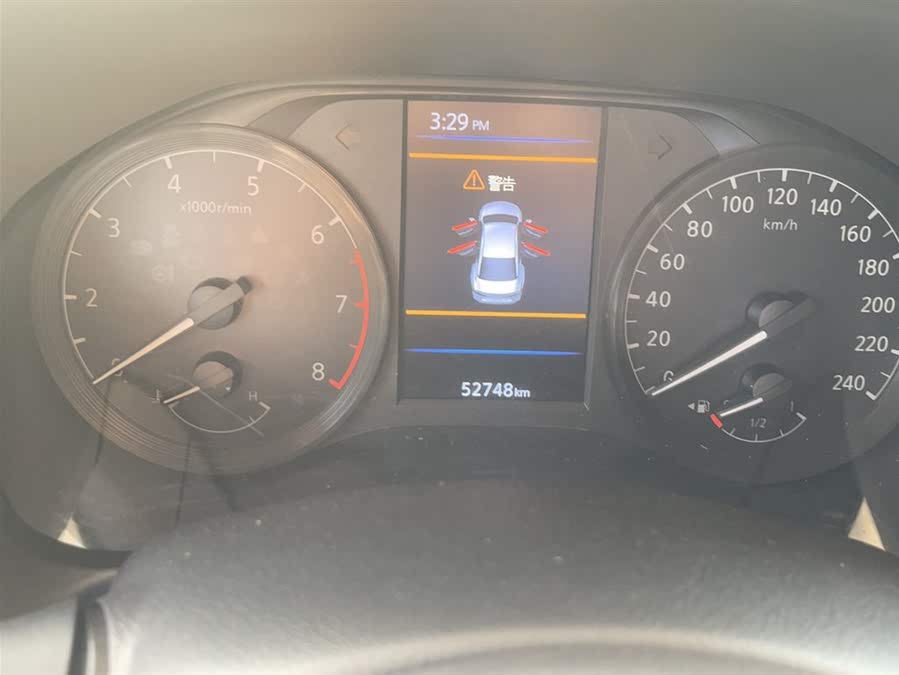 Discover undefined undefined Exterior Interior Images.Find all aspects and details of cars.