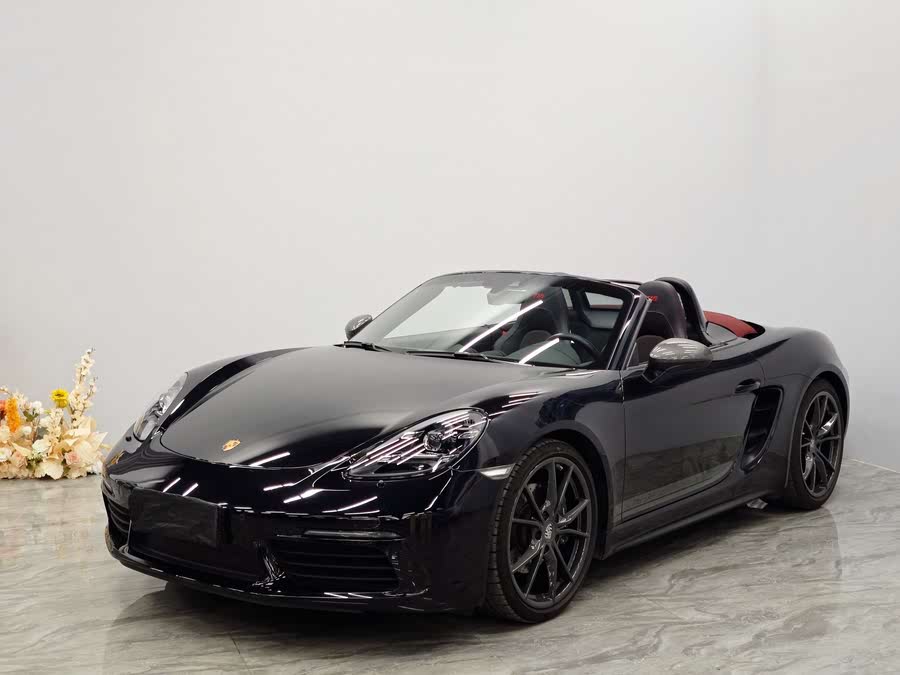 Discover undefined undefined Exterior Interior Images.Find all aspects and details of cars.
