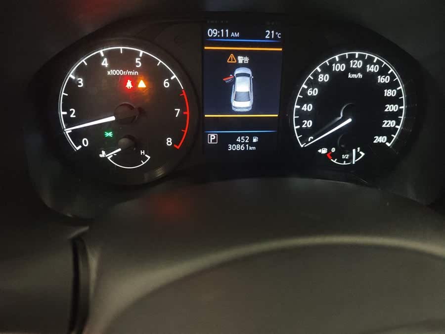 Discover undefined undefined Exterior Interior Images.Find all aspects and details of cars.