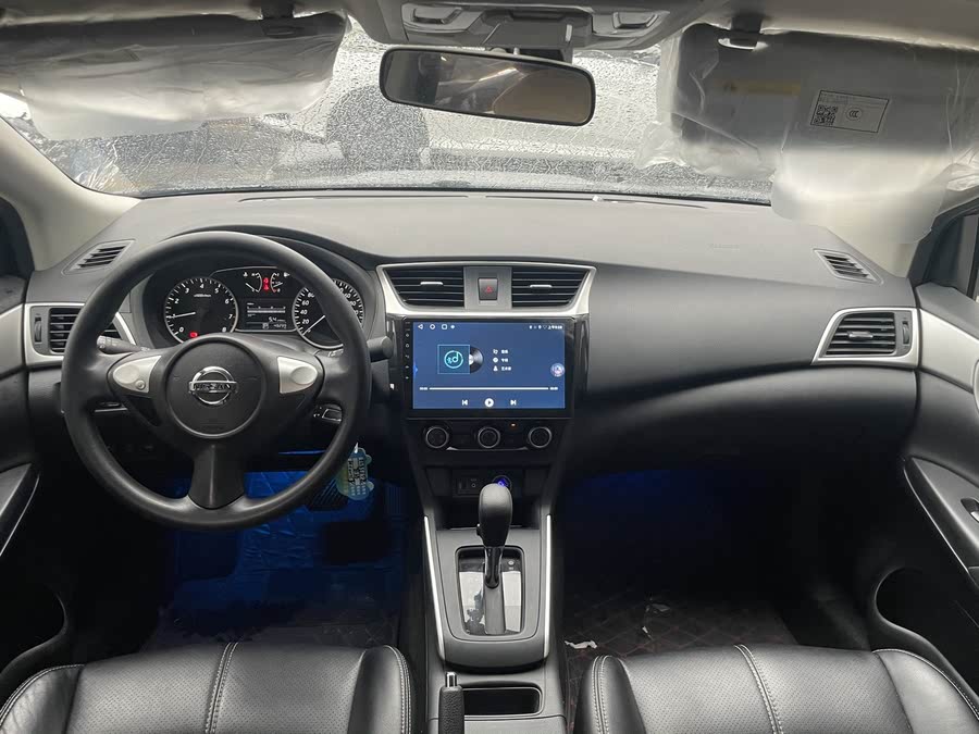 Discover undefined undefined Exterior Interior Images.Find all aspects and details of cars.