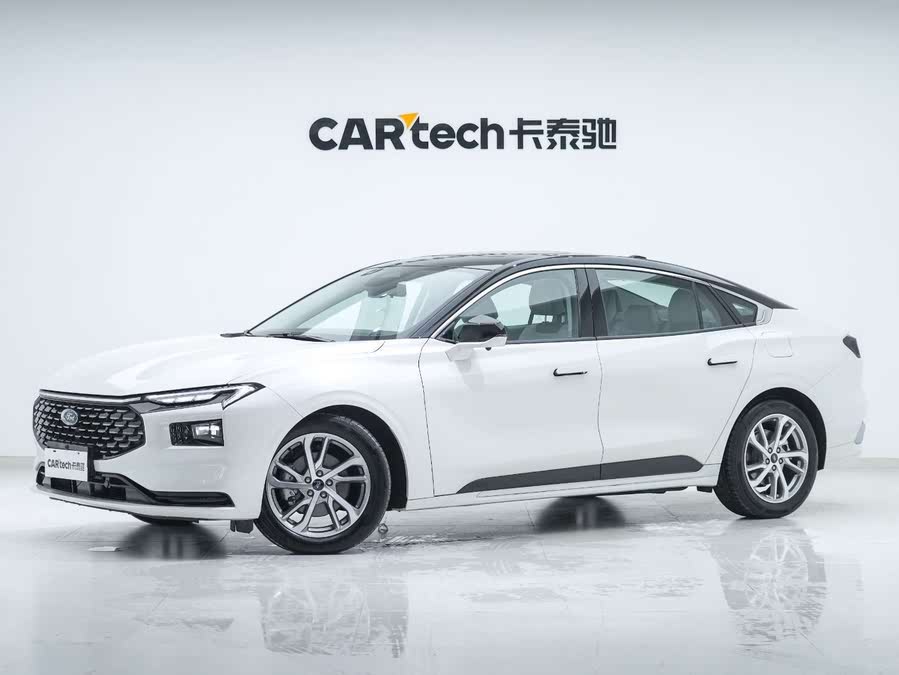 Discover undefined undefined Exterior Interior Images.Find all aspects and details of cars.