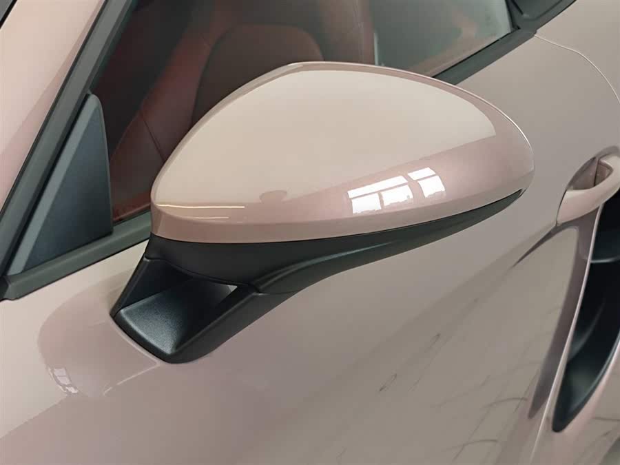 Discover undefined undefined Exterior Interior Images.Find all aspects and details of cars.