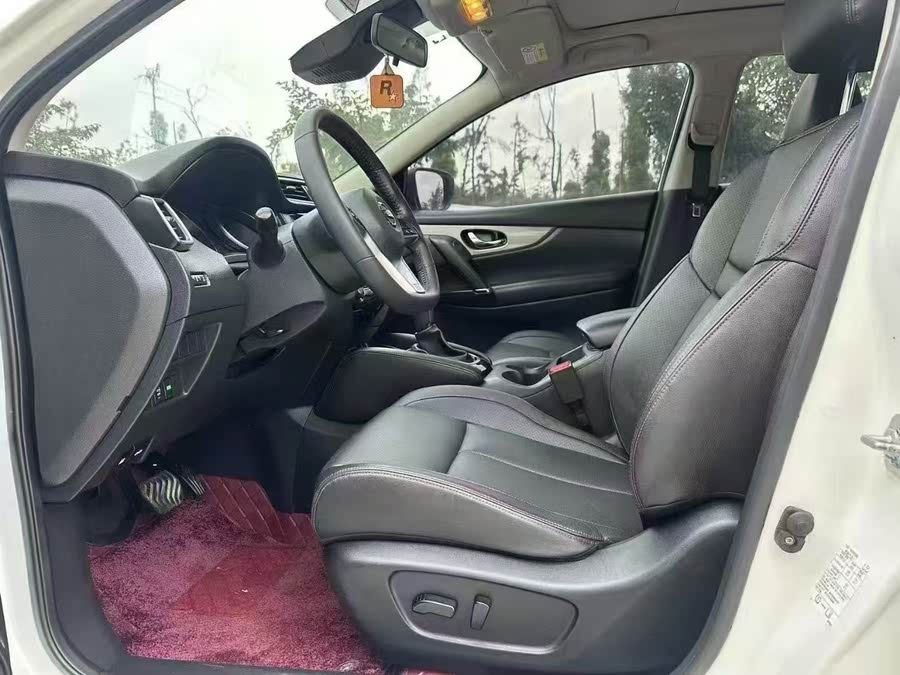 Discover undefined undefined Exterior Interior Images.Find all aspects and details of cars.