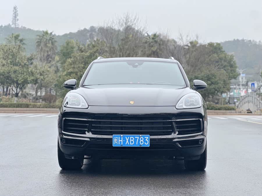 Discover undefined undefined Exterior Interior Images.Find all aspects and details of cars.