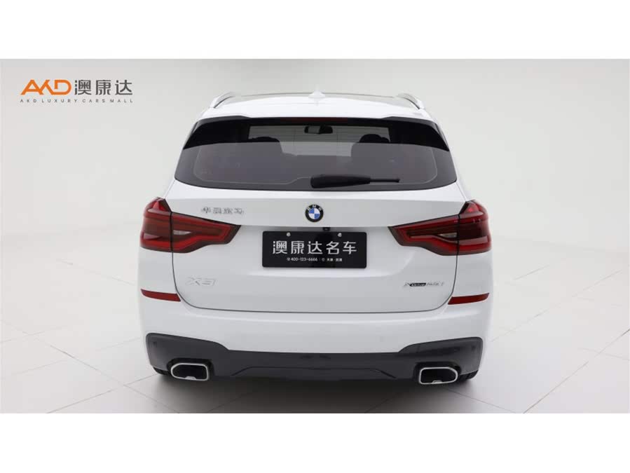 Discover undefined undefined Exterior Interior Images.Find all aspects and details of cars.