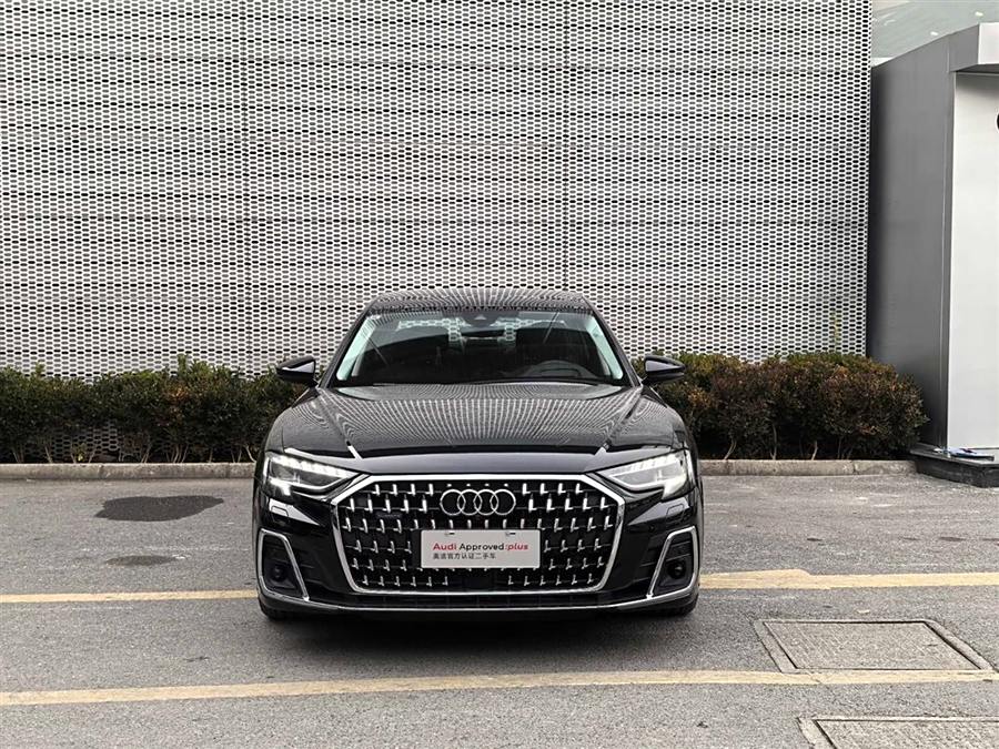 Discover undefined undefined Exterior Interior Images.Find all aspects and details of cars.