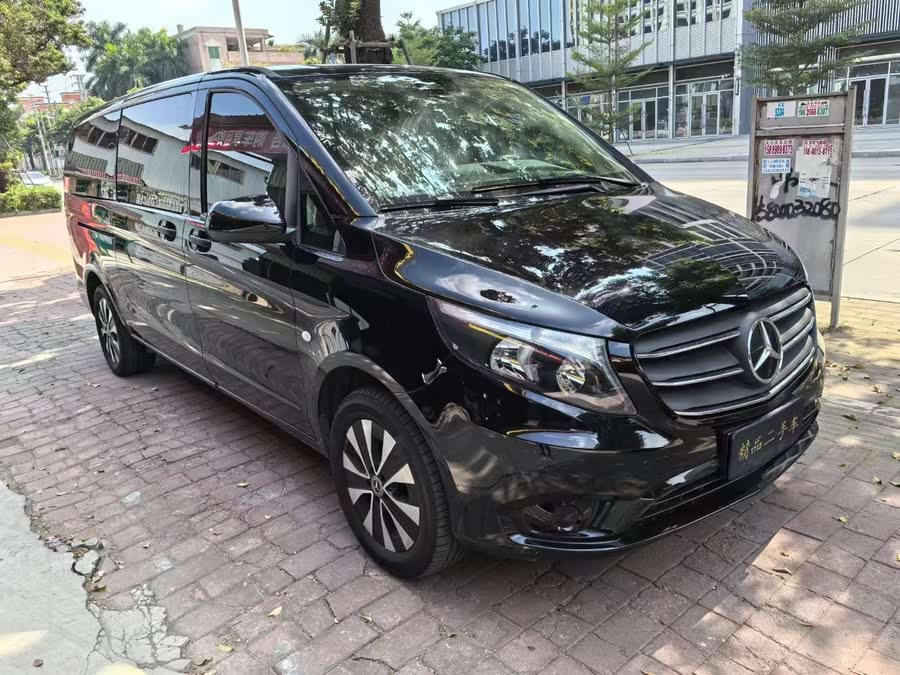 Discover undefined undefined Exterior Interior Images.Find all aspects and details of cars.