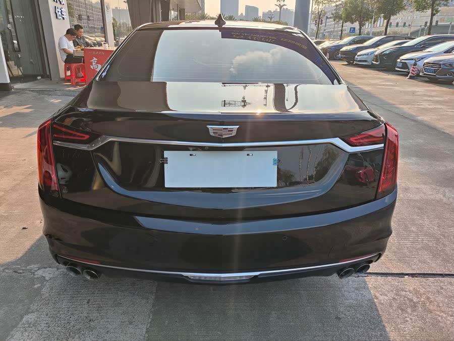 Discover undefined undefined Exterior Interior Images.Find all aspects and details of cars.