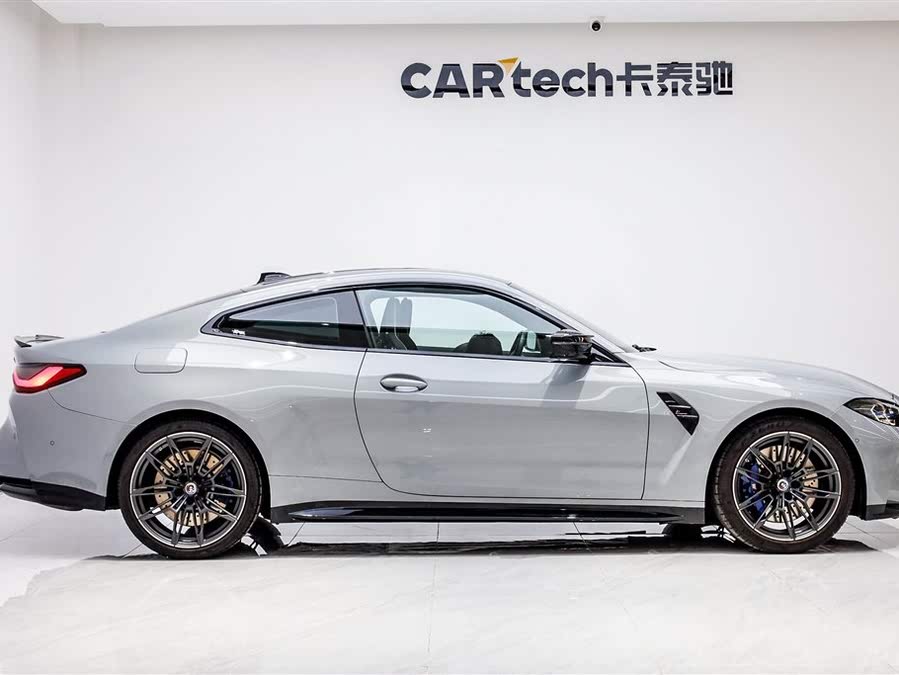 Discover undefined undefined Exterior Interior Images.Find all aspects and details of cars.
