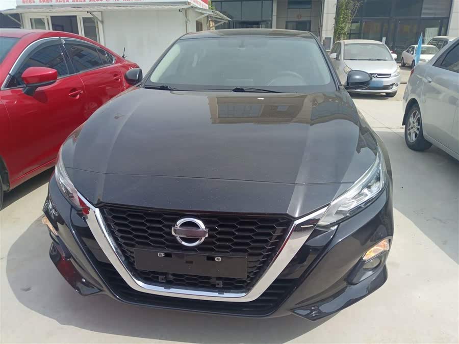 Discover undefined undefined Exterior Interior Images.Find all aspects and details of cars.