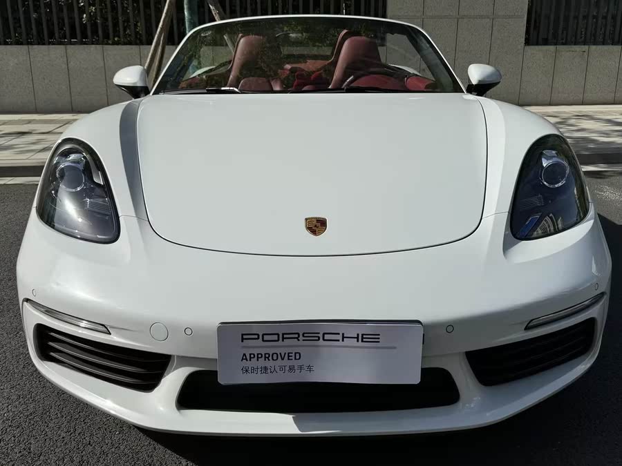 Discover undefined undefined Exterior Interior Images.Find all aspects and details of cars.