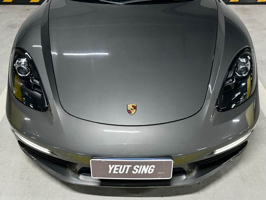Discover undefined undefined Exterior Interior Images.Find all aspects and details of cars.