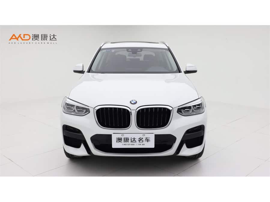 Discover undefined undefined Exterior Interior Images.Find all aspects and details of cars.