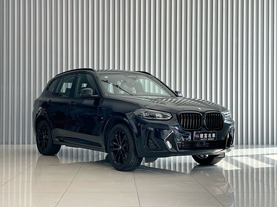 Discover undefined undefined Exterior Interior Images.Find all aspects and details of cars.