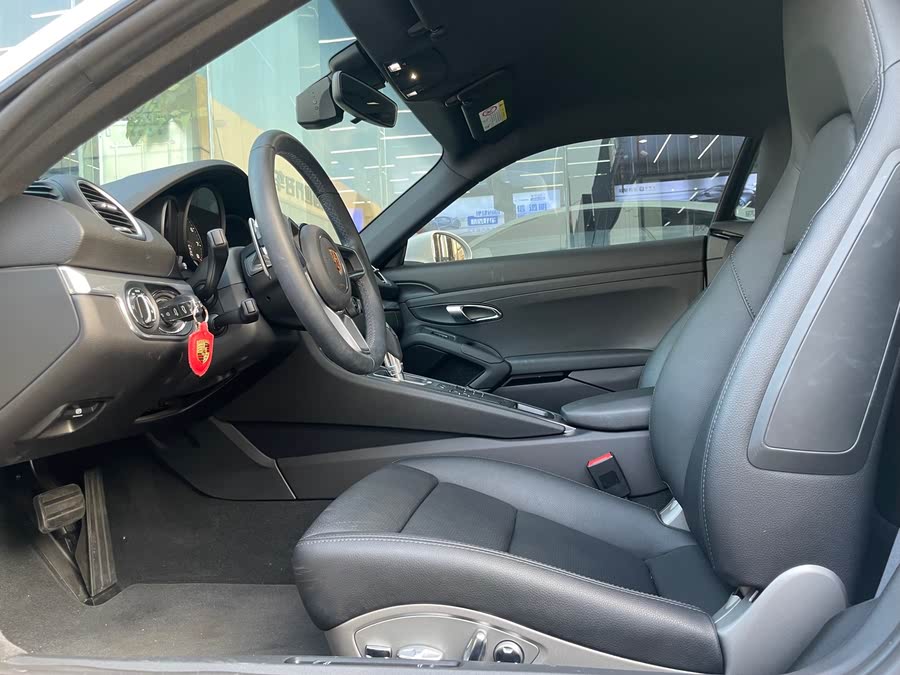 Discover undefined undefined Exterior Interior Images.Find all aspects and details of cars.